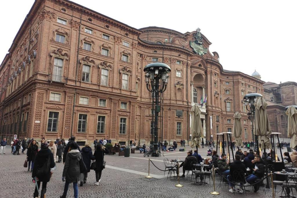 Domus Nova - Una Finestra Sui Tetti Turin Exterior photo