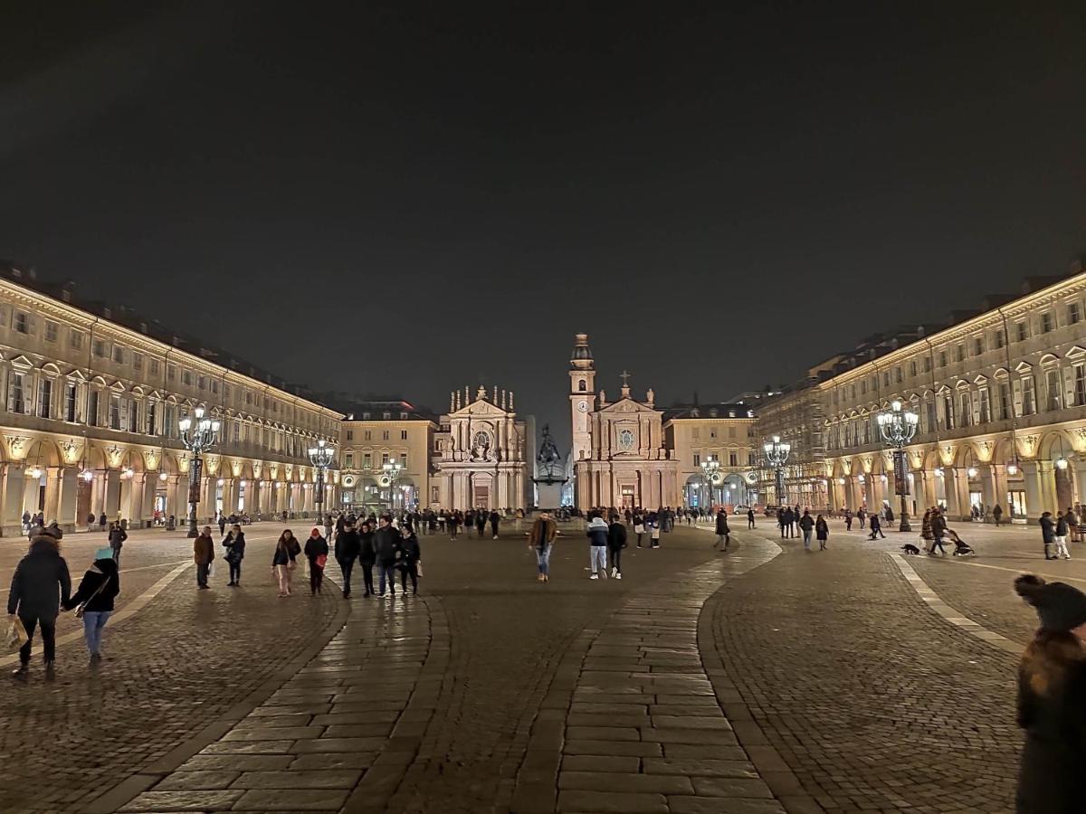 Domus Nova - Una Finestra Sui Tetti Turin Exterior photo