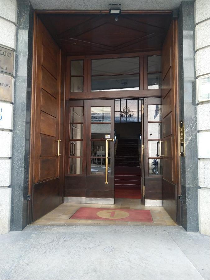 Domus Nova - Una Finestra Sui Tetti Turin Exterior photo